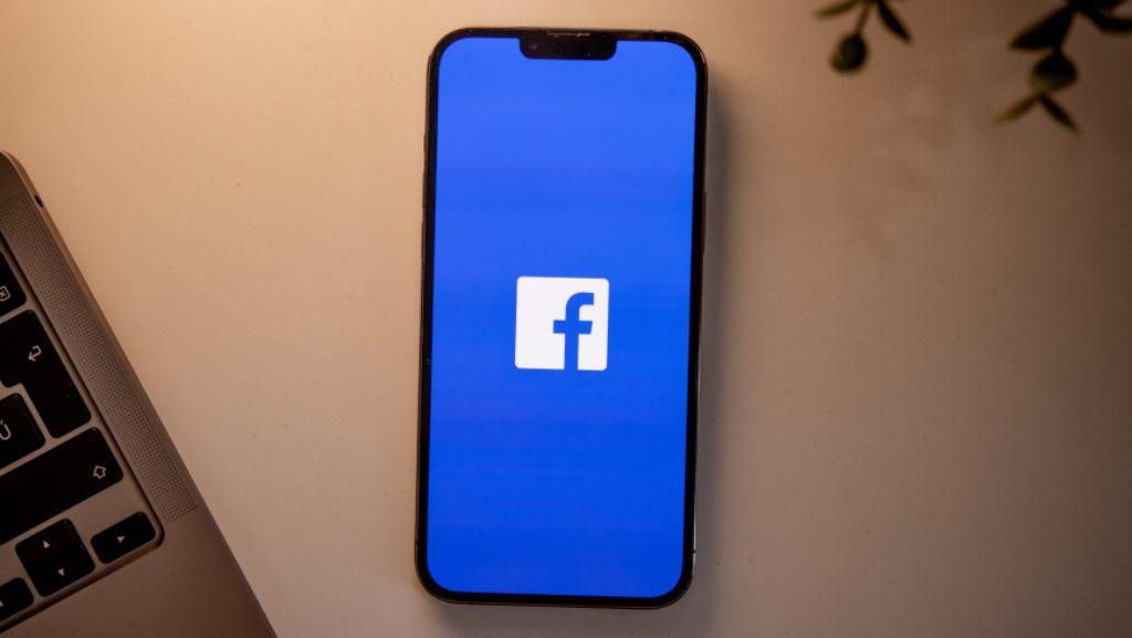 How To Delete Facebook Account 2024 Android, iPhone, PC, & Mac